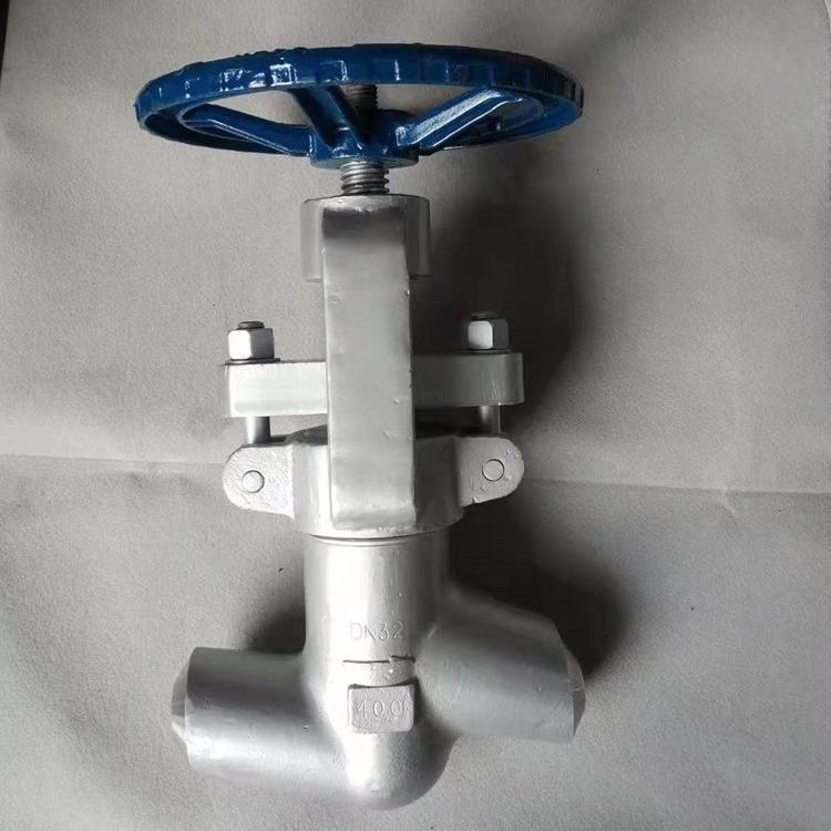 對焊截止閥，高溫高壓對焊截止閥實(shí)物圖